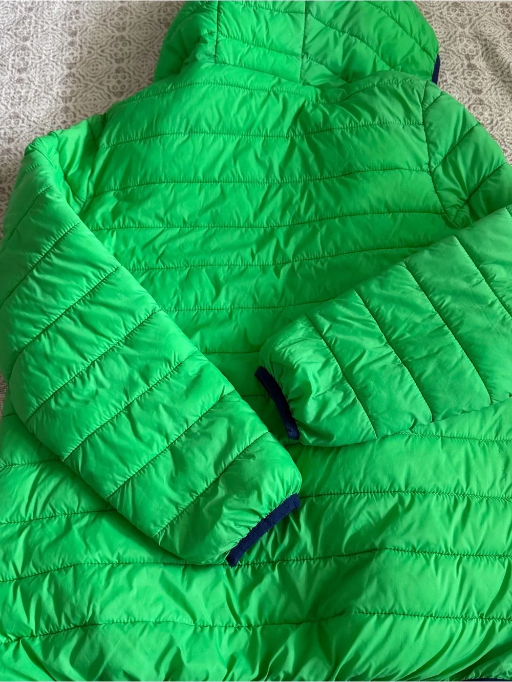 Mini Boden Pack Away Solid Quilted Zip Up Hooded Jacket | 11/12Y